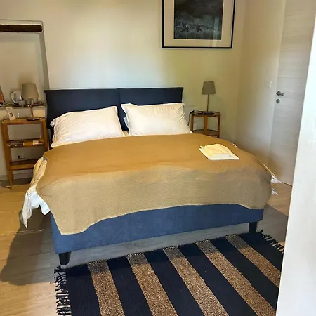 Blue Fox Bed & Breakfast 3*
